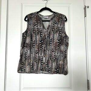 Breckenridge Black and Brown Pattern Sleeveless Button Up Top